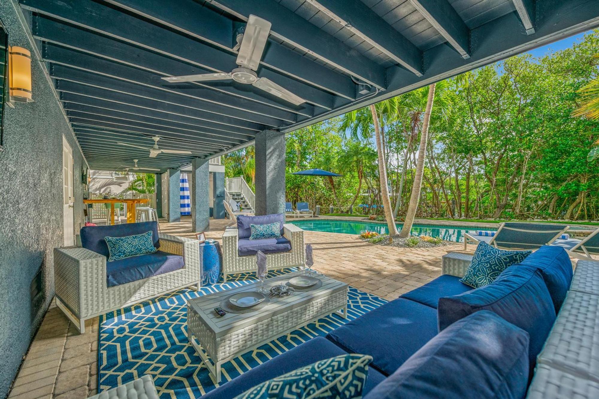 Castle Azul Villa Anna Maria Ngoại thất bức ảnh