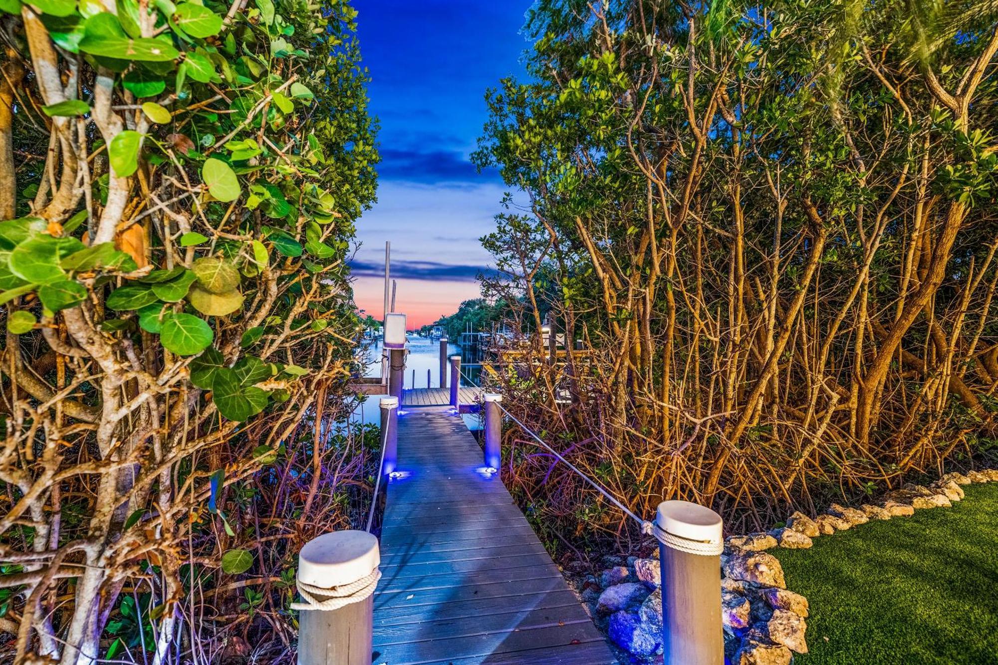 Castle Azul Villa Anna Maria Ngoại thất bức ảnh