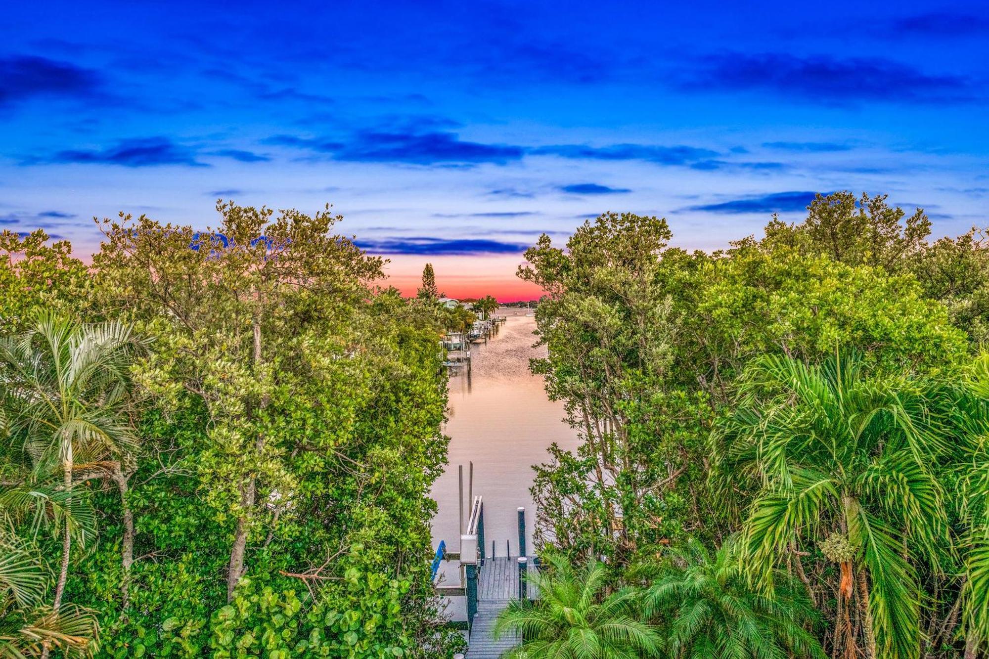 Castle Azul Villa Anna Maria Ngoại thất bức ảnh