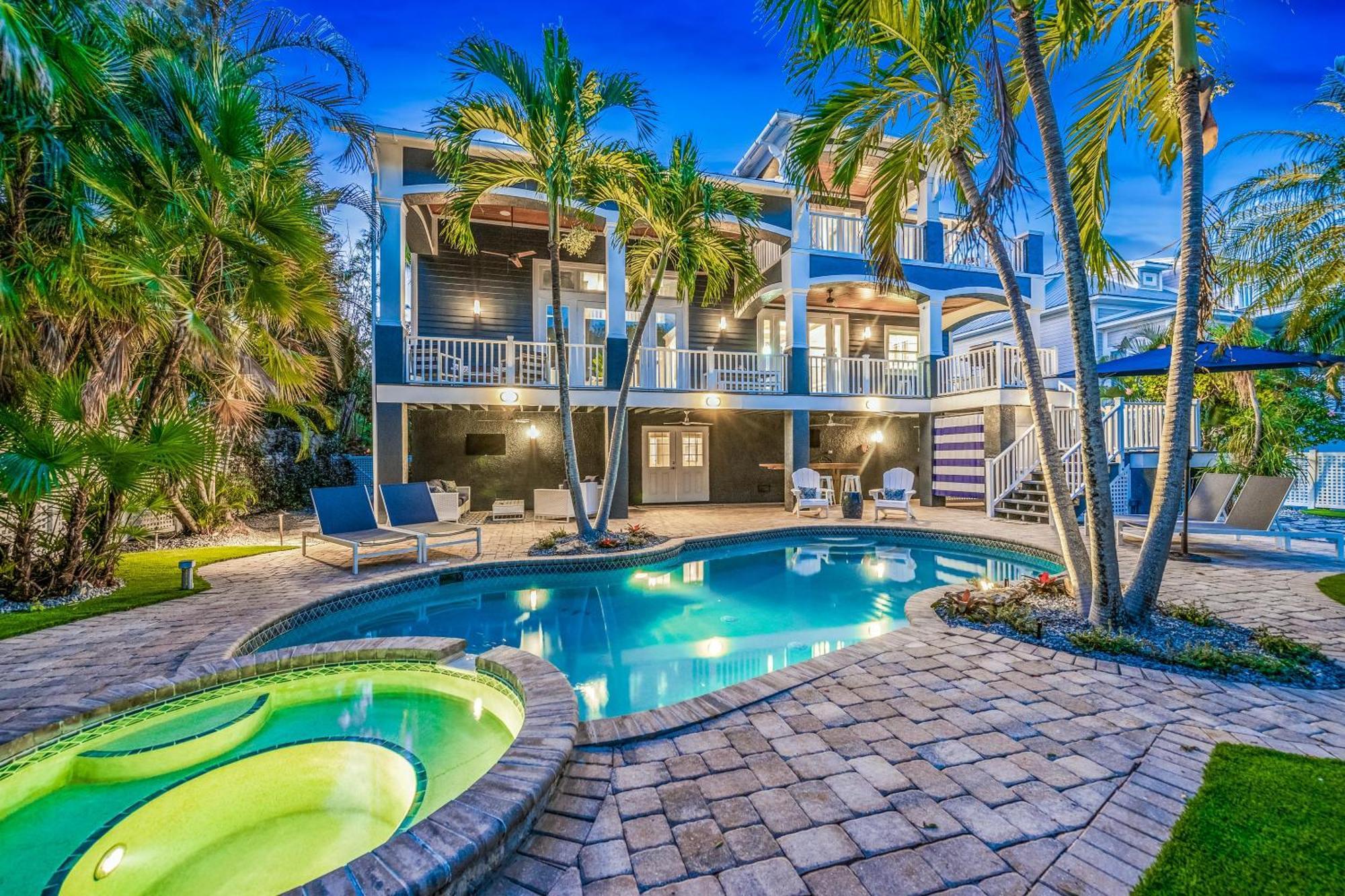 Castle Azul Villa Anna Maria Ngoại thất bức ảnh